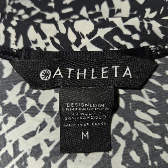 Athleta Long Sleeve Shirt In Medium - Picture 9 of 12
